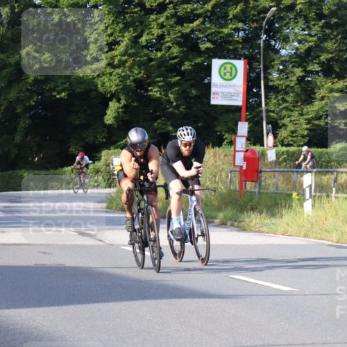 25.08.2024 - Elbe Triathlon Hamburg Fuchs,  Jonas http://msf.ph/oto/6851918 25.08.2024 09:15:29 Radfahren 146, 264, 312, 302 meine-sportfotos.de