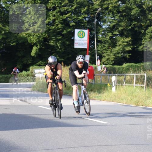 25.08.2024 - Elbe Triathlon Hamburg Fuchs,  Jonas http://msf.ph/oto/6851922 25.08.2024 09:15:29 Radfahren 146, 264, 312, 302 meine-sportfotos.de