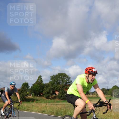 25.08.2024 - Elbe Triathlon Hamburg Fuchs,  Jonas http://msf.ph/oto/6851951 25.08.2024 09:58:36 Radfahren 455, 285, 388, 345, 417 meine-sportfotos.de