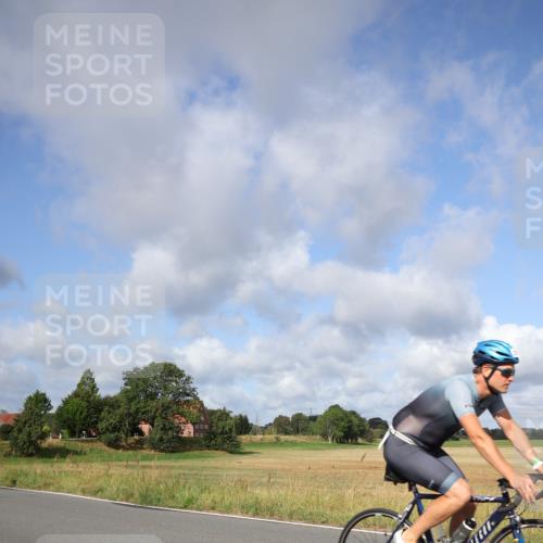 25.08.2024 - Elbe Triathlon Hamburg Fuchs,  Jonas http://msf.ph/oto/6851965 25.08.2024 09:58:36 Radfahren 455, 285, 388, 345, 417 meine-sportfotos.de