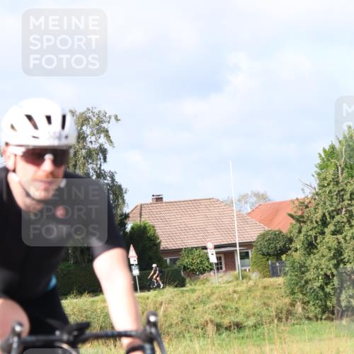 25.08.2024 - Elbe Triathlon Hamburg Fuchs,  Jonas http://msf.ph/oto/6851971 25.08.2024 09:58:38 Radfahren 455, 285, 388, 345, 417 meine-sportfotos.de