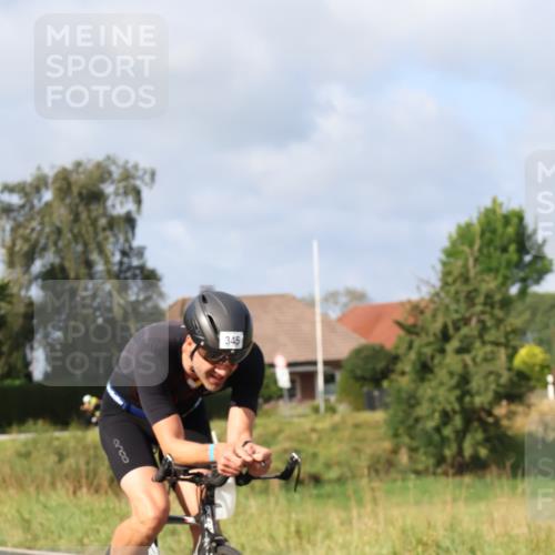 25.08.2024 - Elbe Triathlon Hamburg Fuchs,  Jonas http://msf.ph/oto/6851997 25.08.2024 09:58:40 Radfahren 455, 285, 388, 345, 417 meine-sportfotos.de