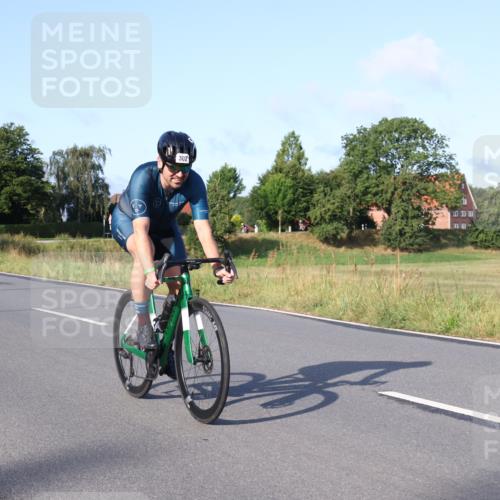 25.08.2024 - Elbe Triathlon Hamburg Fuchs,  Jonas http://msf.ph/oto/6852021 25.08.2024 09:15:33 Radfahren 264, 312, 302, 70, 88 meine-sportfotos.de