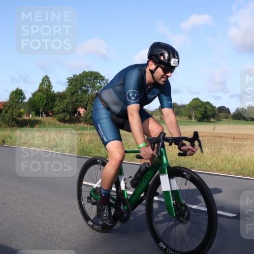 25.08.2024 - Elbe Triathlon Hamburg Fuchs,  Jonas http://msf.ph/oto/6852037 25.08.2024 09:15:33 Radfahren 264, 312, 302, 70, 88 meine-sportfotos.de