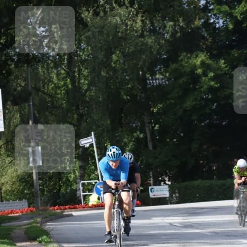 25.08.2024 - Elbe Triathlon Hamburg Fuchs,  Jonas http://msf.ph/oto/6852069 25.08.2024 09:58:45 Radfahren 417, 282, 336, 231 meine-sportfotos.de