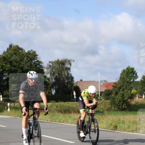 25.08.2024 - Elbe Triathlon Hamburg Fuchs,  Jonas http://msf.ph/oto/6852118 25.08.2024 09:58:49 Radfahren 282, 336, 231, 469, 233 meine-sportfotos.de