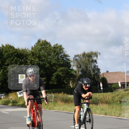 25.08.2024 - Elbe Triathlon Hamburg Fuchs,  Jonas http://msf.ph/oto/6852150 25.08.2024 09:58:55 Radfahren 469, 233, 446, 528, 220 meine-sportfotos.de