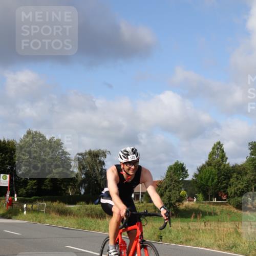 25.08.2024 - Elbe Triathlon Hamburg Fuchs,  Jonas http://msf.ph/oto/6852201 25.08.2024 09:58:59 Radfahren 469, 233, 446, 528, 220 meine-sportfotos.de