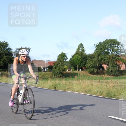 25.08.2024 - Elbe Triathlon Hamburg Fuchs,  Jonas http://msf.ph/oto/6852217 25.08.2024 09:15:43 Radfahren 88, 126, 66, 44, 223, 231 meine-sportfotos.de