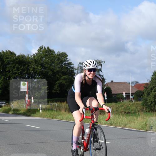 25.08.2024 - Elbe Triathlon Hamburg Fuchs,  Jonas http://msf.ph/oto/6852290 25.08.2024 09:59:19 Radfahren 262, 508, 497, 128 meine-sportfotos.de