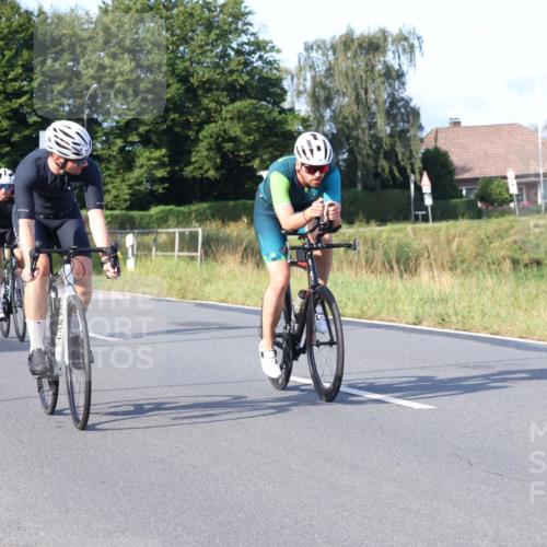 25.08.2024 - Elbe Triathlon Hamburg Fuchs,  Jonas http://msf.ph/oto/6852292 25.08.2024 09:15:49 Radfahren 66, 44, 223, 231, 82 meine-sportfotos.de