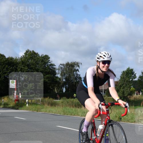 25.08.2024 - Elbe Triathlon Hamburg Fuchs,  Jonas http://msf.ph/oto/6852296 25.08.2024 09:59:19 Radfahren 262, 508, 497, 128 meine-sportfotos.de
