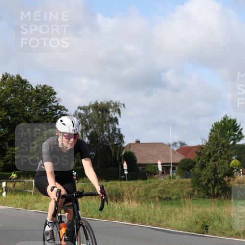 25.08.2024 - Elbe Triathlon Hamburg Fuchs,  Jonas http://msf.ph/oto/6852322 25.08.2024 09:59:21 Radfahren 508, 497, 128 meine-sportfotos.de