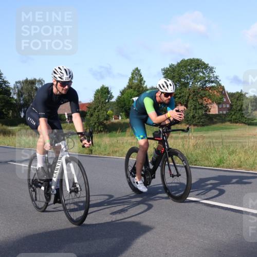 25.08.2024 - Elbe Triathlon Hamburg Fuchs,  Jonas http://msf.ph/oto/6852325 25.08.2024 09:15:49 Radfahren 66, 44, 223, 231, 82 meine-sportfotos.de