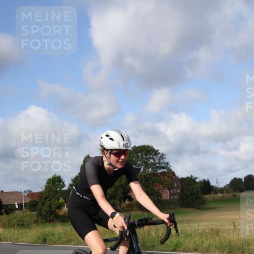 25.08.2024 - Elbe Triathlon Hamburg Fuchs,  Jonas http://msf.ph/oto/6852342 25.08.2024 09:59:21 Radfahren 508, 497, 128 meine-sportfotos.de