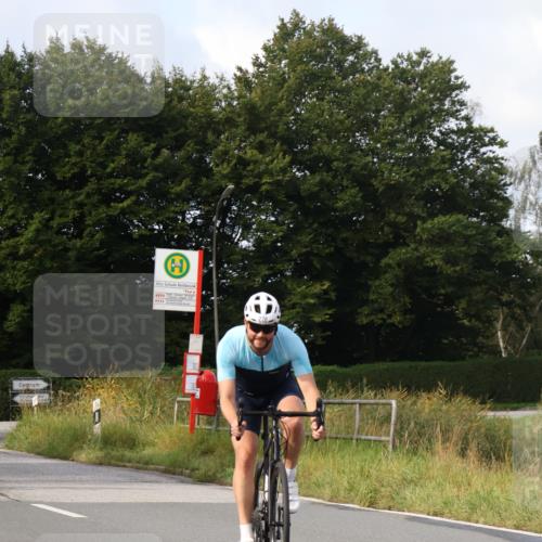 25.08.2024 - Elbe Triathlon Hamburg Fuchs,  Jonas http://msf.ph/oto/6852365 25.08.2024 09:59:31 Radfahren 128, 251, 270, 456, 341, 543, 391 meine-sportfotos.de