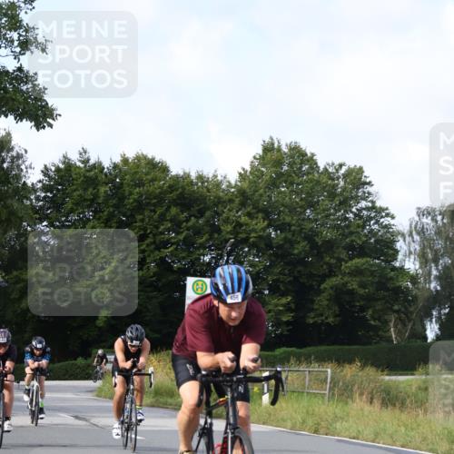 25.08.2024 - Elbe Triathlon Hamburg Fuchs,  Jonas http://msf.ph/oto/6852392 25.08.2024 09:59:32 Radfahren 251, 270, 456, 341, 543, 391 meine-sportfotos.de