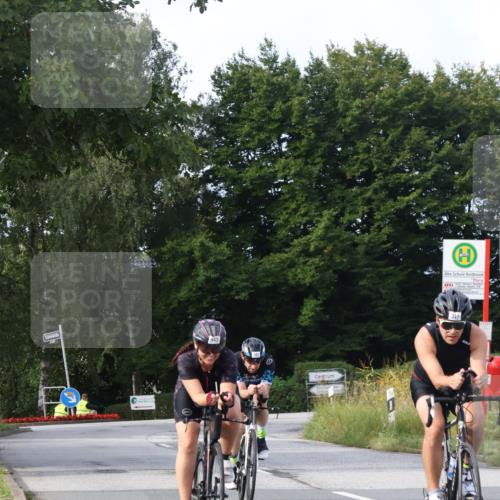 25.08.2024 - Elbe Triathlon Hamburg Fuchs,  Jonas http://msf.ph/oto/6852397 25.08.2024 09:59:32 Radfahren 251, 270, 456, 341, 543, 391 meine-sportfotos.de