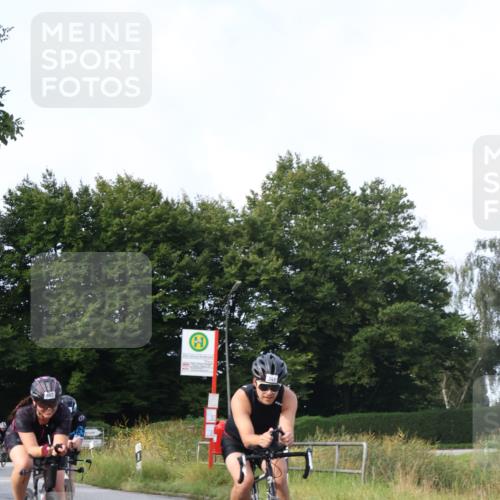 25.08.2024 - Elbe Triathlon Hamburg Fuchs,  Jonas http://msf.ph/oto/6852408 25.08.2024 09:59:33 Radfahren 251, 270, 456, 341, 543, 391 meine-sportfotos.de