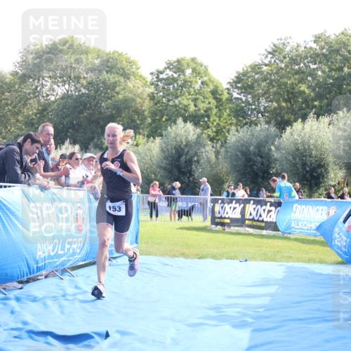 25.08.2024 - Elbe Triathlon Hamburg H.Heesch http://msf.ph/oto/6852419 25.08.2024 10:49:05 Ziel 153 meine-sportfotos.de