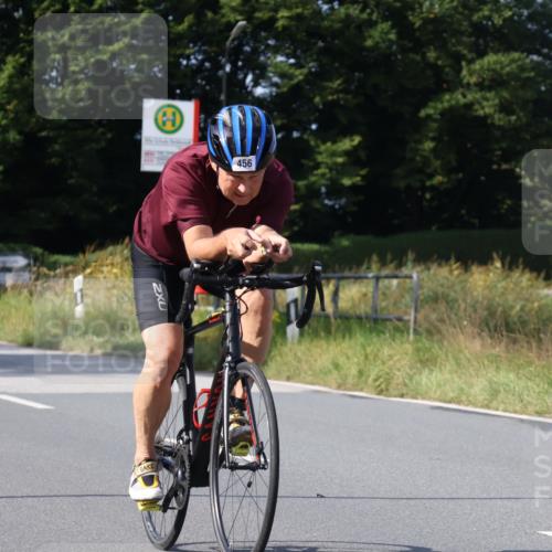 25.08.2024 - Elbe Triathlon Hamburg Fuchs,  Jonas http://msf.ph/oto/6852431 25.08.2024 10:36:01 Radfahren 544, 613, 456, 532 meine-sportfotos.de