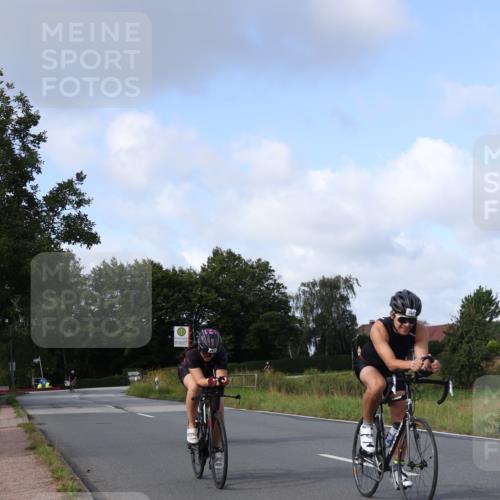 25.08.2024 - Elbe Triathlon Hamburg Fuchs,  Jonas http://msf.ph/oto/6852450 25.08.2024 09:59:34 Radfahren 251, 270, 456, 341, 543, 391, 411 meine-sportfotos.de