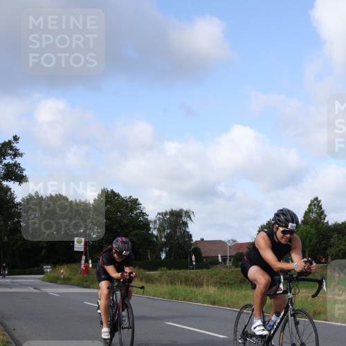 25.08.2024 - Elbe Triathlon Hamburg Fuchs,  Jonas http://msf.ph/oto/6852458 25.08.2024 09:59:34 Radfahren 251, 270, 456, 341, 543, 391, 411 meine-sportfotos.de