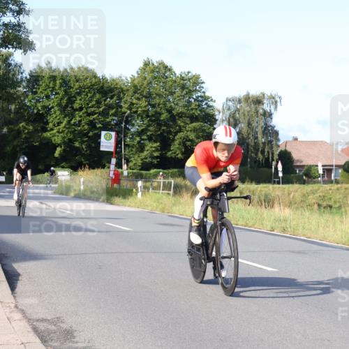 25.08.2024 - Elbe Triathlon Hamburg Fuchs,  Jonas http://msf.ph/oto/6852477 25.08.2024 09:16:01 Radfahren 68, 133, 144 meine-sportfotos.de