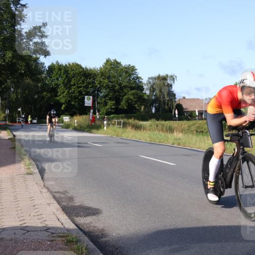25.08.2024 - Elbe Triathlon Hamburg Fuchs,  Jonas http://msf.ph/oto/6852500 25.08.2024 09:16:01 Radfahren 68, 133, 144 meine-sportfotos.de