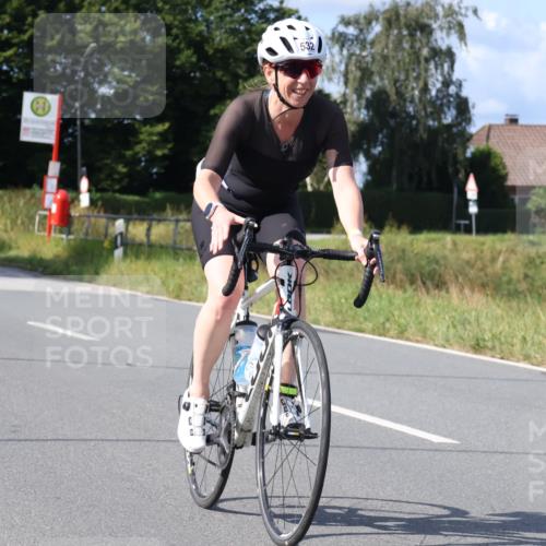 25.08.2024 - Elbe Triathlon Hamburg Fuchs,  Jonas http://msf.ph/oto/6852534 25.08.2024 10:36:07 Radfahren 456, 532, 515, 549 meine-sportfotos.de