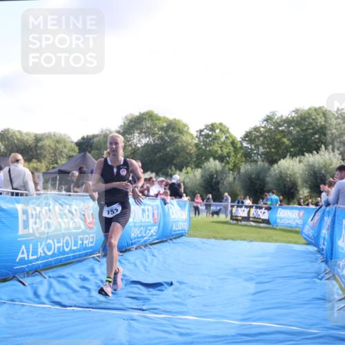 25.08.2024 - Elbe Triathlon Hamburg H.Heesch http://msf.ph/oto/6852578 25.08.2024 10:49:06 Ziel 153 meine-sportfotos.de