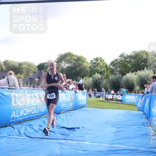 25.08.2024 - Elbe Triathlon Hamburg H.Heesch http://msf.ph/oto/6852592 25.08.2024 10:49:06 Ziel 153 meine-sportfotos.de