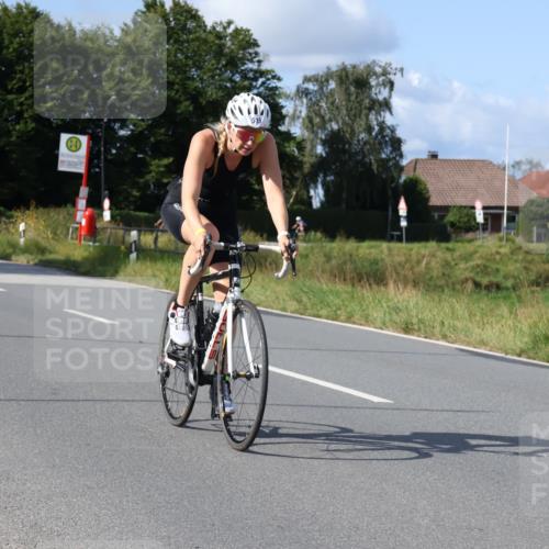 25.08.2024 - Elbe Triathlon Hamburg Fuchs,  Jonas http://msf.ph/oto/6852598 25.08.2024 10:36:10 Radfahren 532, 515, 549 meine-sportfotos.de