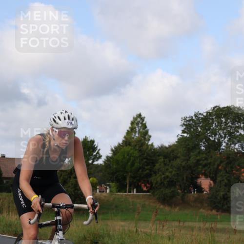 25.08.2024 - Elbe Triathlon Hamburg Fuchs,  Jonas http://msf.ph/oto/6852599 25.08.2024 09:59:52 Radfahren 515, 254 meine-sportfotos.de