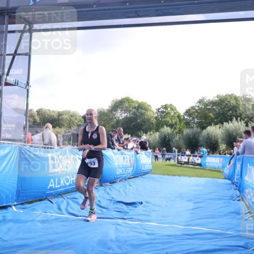 25.08.2024 - Elbe Triathlon Hamburg H.Heesch http://msf.ph/oto/6852633 25.08.2024 10:49:07 Ziel 153 meine-sportfotos.de