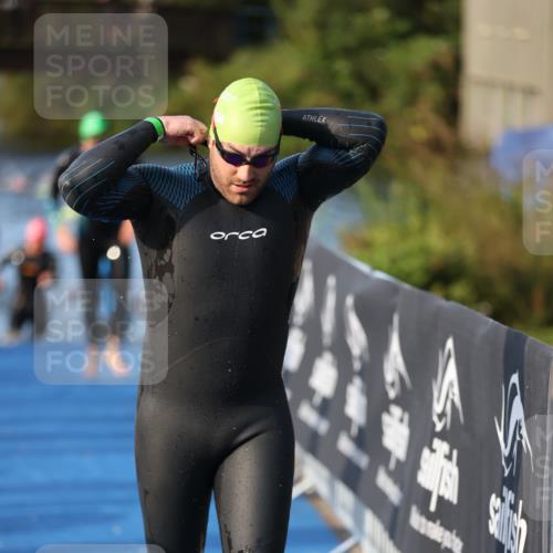 25.08.2024 - Elbe Triathlon Hamburg H.Heesch http://msf.ph/oto/6852671 25.08.2024 09:00:37 Schwimmen 226, 230, 235, 248, 252, 258 meine-sportfotos.de