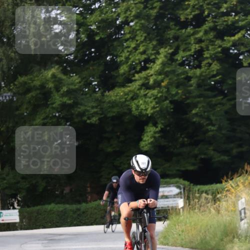 25.08.2024 - Elbe Triathlon Hamburg Fuchs,  Jonas http://msf.ph/oto/6852685 25.08.2024 10:00:02 Radfahren 254, 277, 351, 507 meine-sportfotos.de
