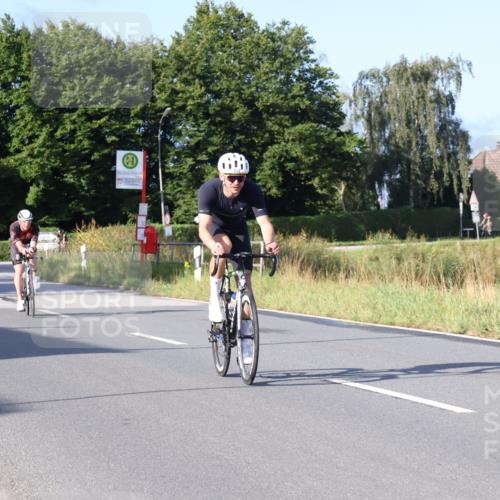 25.08.2024 - Elbe Triathlon Hamburg Fuchs,  Jonas http://msf.ph/oto/6852687 25.08.2024 09:16:08 Radfahren 133, 144, 249, 359 meine-sportfotos.de