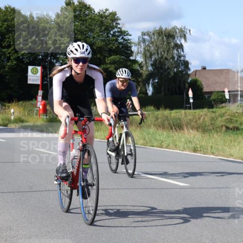 25.08.2024 - Elbe Triathlon Hamburg Fuchs,  Jonas http://msf.ph/oto/6852714 25.08.2024 10:36:19 Radfahren 549, 508, 655, 499, 607, 797, 714 meine-sportfotos.de