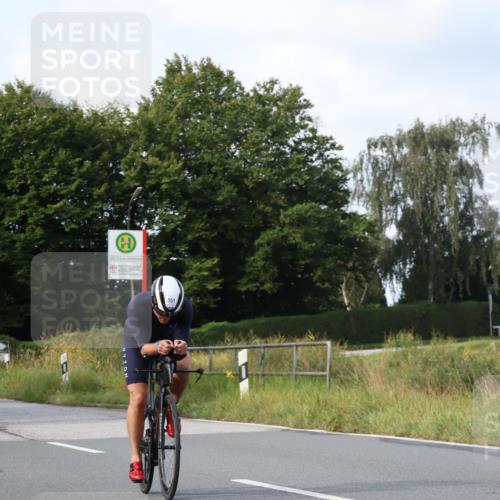 25.08.2024 - Elbe Triathlon Hamburg Fuchs,  Jonas http://msf.ph/oto/6852729 25.08.2024 10:00:03 Radfahren 254, 277, 351, 507, 384 meine-sportfotos.de