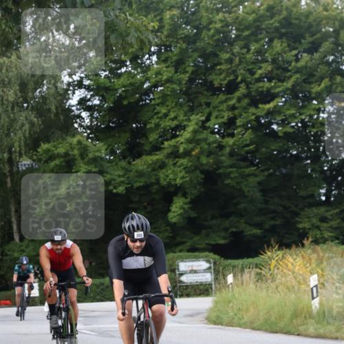 25.08.2024 - Elbe Triathlon Hamburg Fuchs,  Jonas http://msf.ph/oto/6852965 25.08.2024 10:00:44 Radfahren 321, 339, 290, 385, 305, 401, 547 meine-sportfotos.de