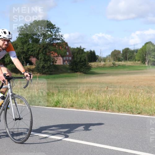 25.08.2024 - Elbe Triathlon Hamburg Fuchs,  Jonas http://msf.ph/oto/6852972 25.08.2024 10:36:30 Radfahren 797, 714, 592 meine-sportfotos.de