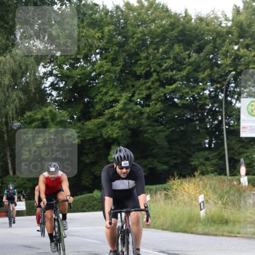 25.08.2024 - Elbe Triathlon Hamburg Fuchs,  Jonas http://msf.ph/oto/6852979 25.08.2024 10:00:45 Radfahren 321, 339, 290, 385, 305, 401, 547 meine-sportfotos.de