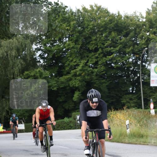 25.08.2024 - Elbe Triathlon Hamburg Fuchs,  Jonas http://msf.ph/oto/6852983 25.08.2024 10:00:45 Radfahren 321, 339, 290, 385, 305, 401, 547 meine-sportfotos.de