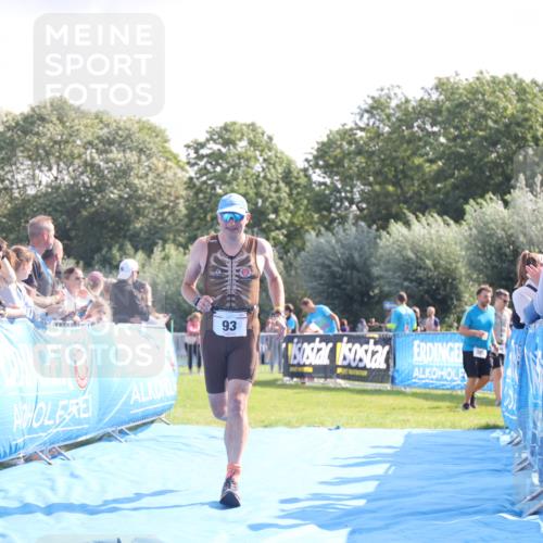 25.08.2024 - Elbe Triathlon Hamburg H.Heesch http://msf.ph/oto/6852986 25.08.2024 10:50:46 Ziel 93 meine-sportfotos.de