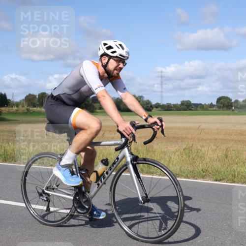 25.08.2024 - Elbe Triathlon Hamburg Fuchs,  Jonas http://msf.ph/oto/6852993 25.08.2024 10:36:31 Radfahren 714, 592 meine-sportfotos.de