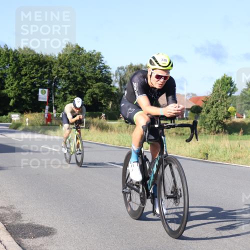 25.08.2024 - Elbe Triathlon Hamburg Fuchs,  Jonas http://msf.ph/oto/6853013 25.08.2024 09:16:25 Radfahren 78, 181, 67, 330, 101, 72 meine-sportfotos.de