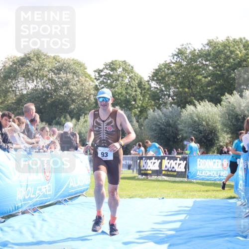 25.08.2024 - Elbe Triathlon Hamburg H.Heesch http://msf.ph/oto/6853022 25.08.2024 10:50:46 Ziel 93 meine-sportfotos.de
