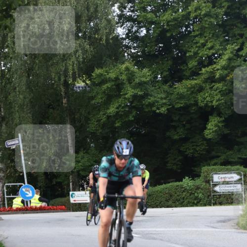 25.08.2024 - Elbe Triathlon Hamburg Fuchs,  Jonas http://msf.ph/oto/6853052 25.08.2024 10:00:48 Radfahren 385, 305, 401, 547, 407 meine-sportfotos.de