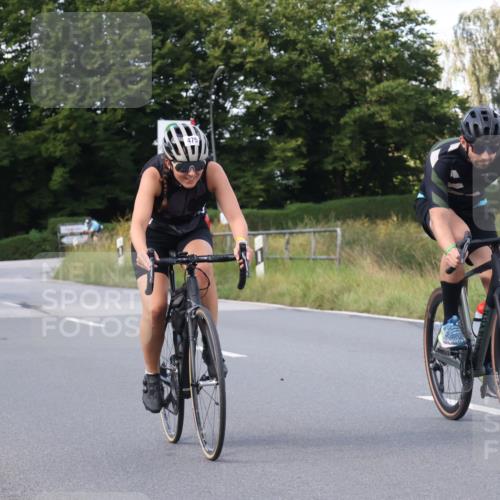 25.08.2024 - Elbe Triathlon Hamburg Fuchs,  Jonas http://msf.ph/oto/6853146 25.08.2024 10:36:52 Radfahren 488, 475, 673, 483 meine-sportfotos.de